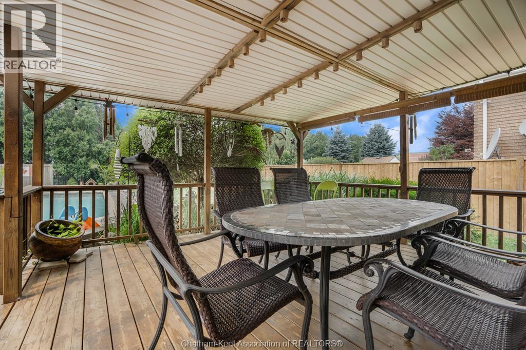 30 Orangewood Boulevard Property Photo 46
