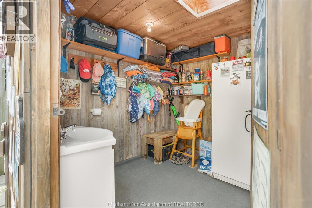 30 Orangewood Boulevard Property Photo 48