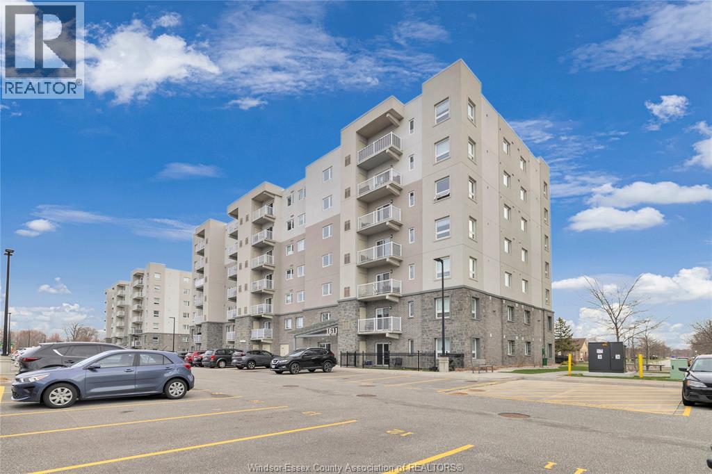 1611 Banwell Road Unit# 120 Photo de la propriété 1