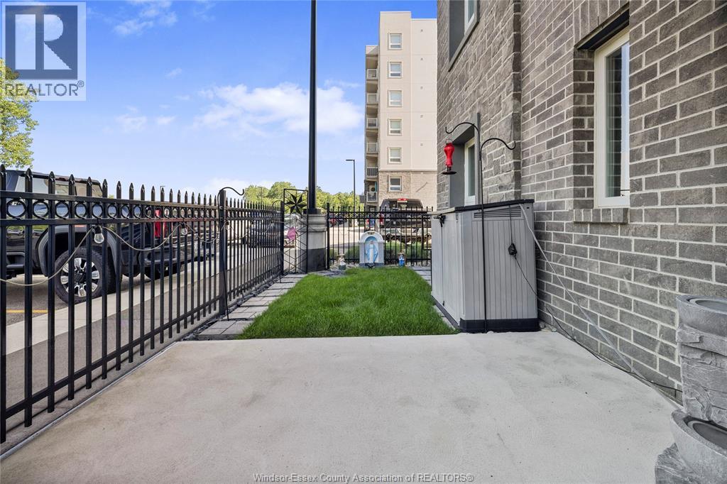 1611 Banwell Road Unit# 120 Property Photo 25