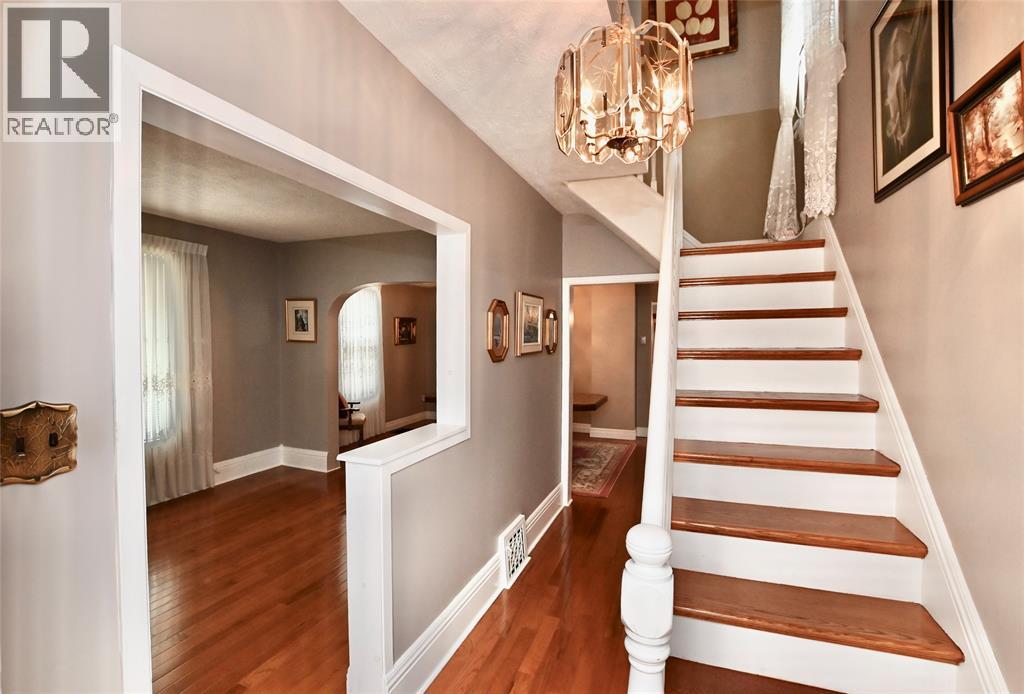 118 Parker Street Property Photo 8