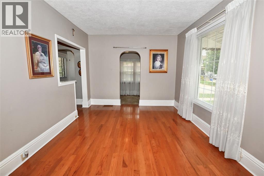 118 Parker Street Property Photo 9
