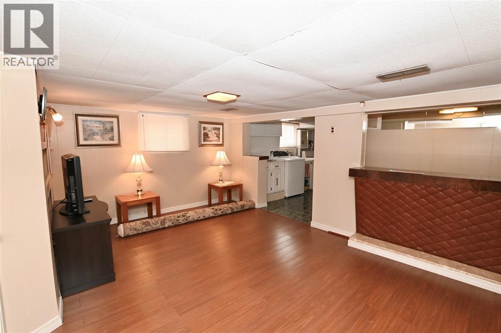 118 Parker Street Property Photo 32