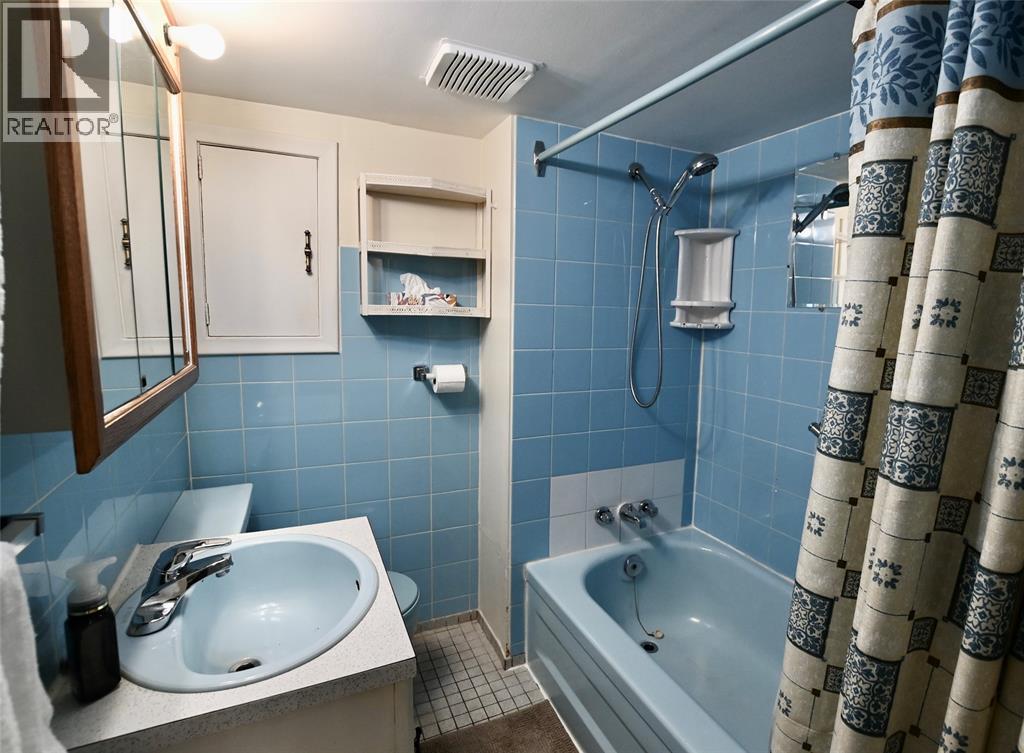 118 Parker Street Property Photo 39