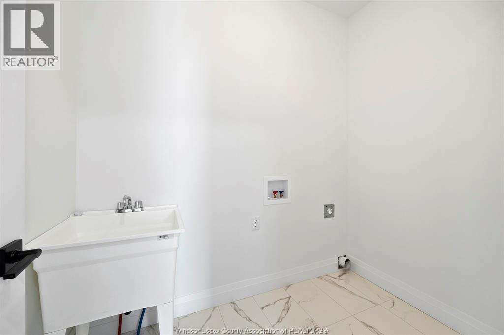 3592 Sutton Avenue Property Photo 7