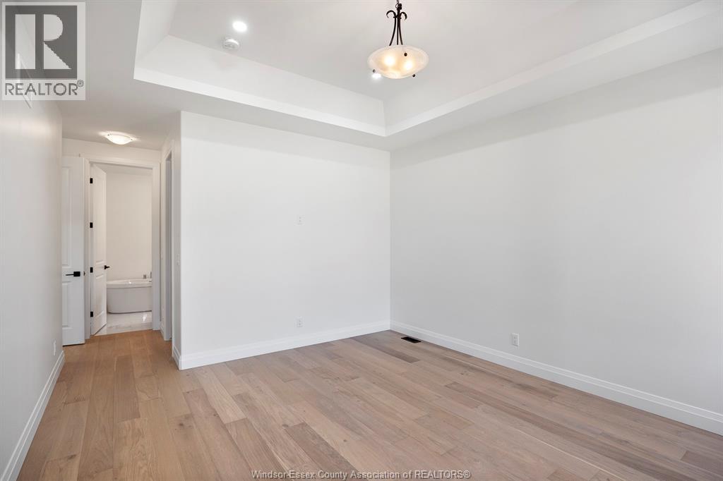 3592 Sutton Avenue Property Photo 10
