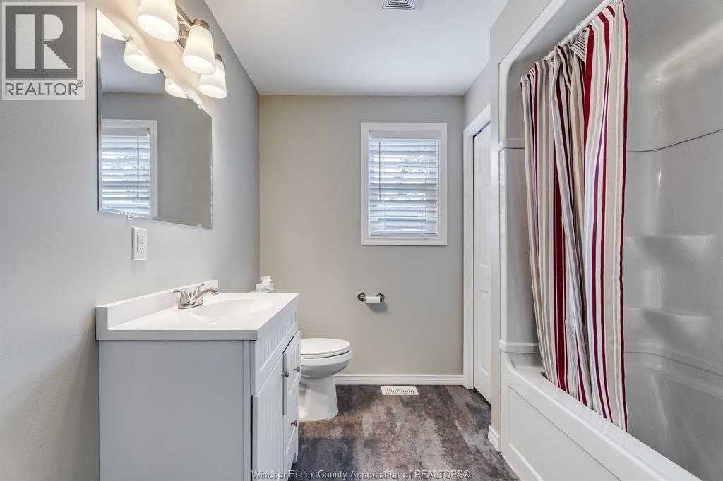 145 Dana Property Photo 15