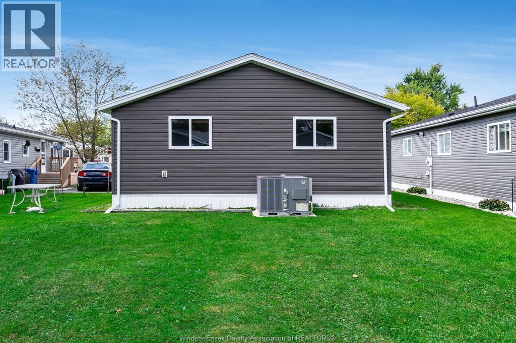 145 Dana Property Photo 22