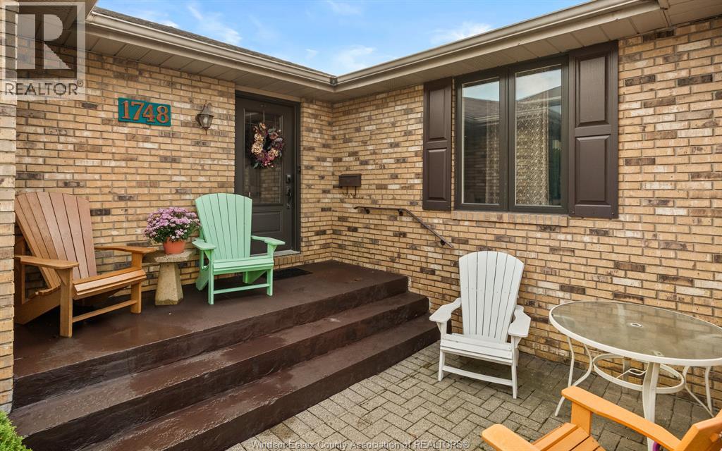 1748 Hebert Street Property Photo 2