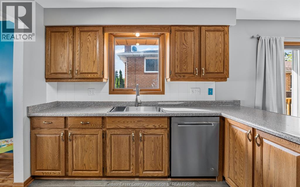 1748 Hebert Street Property Photo 14