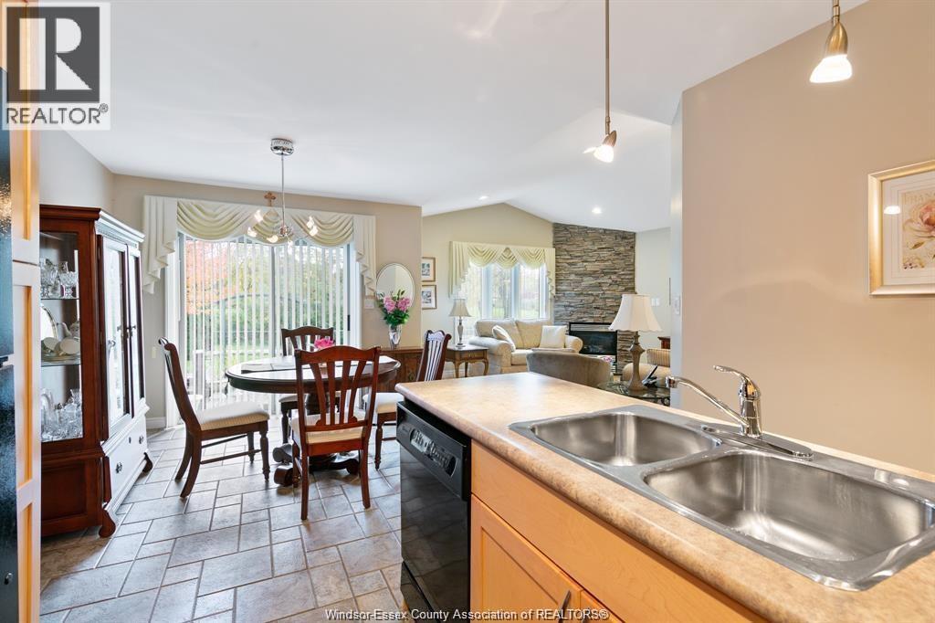 6085 Natalie Court Property Photo 11