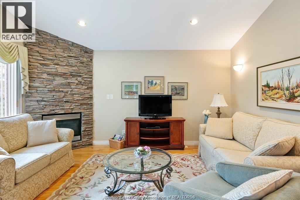 6085 Natalie Court Property Photo 14