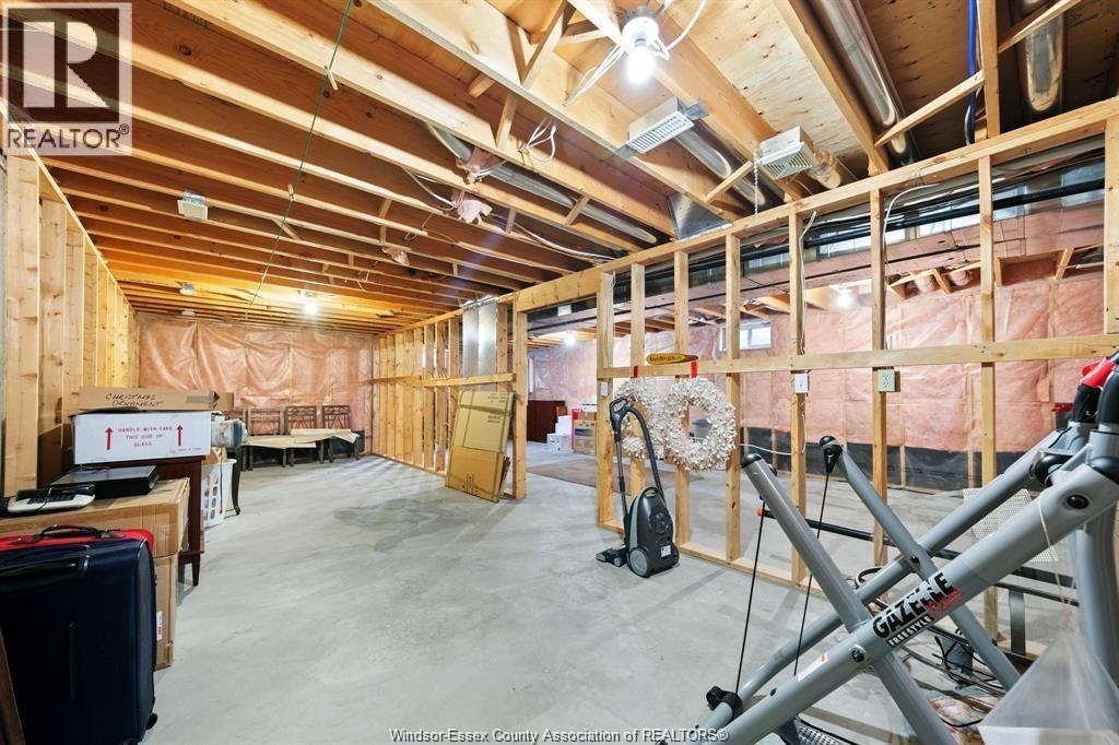 6085 Natalie Court Property Photo 21