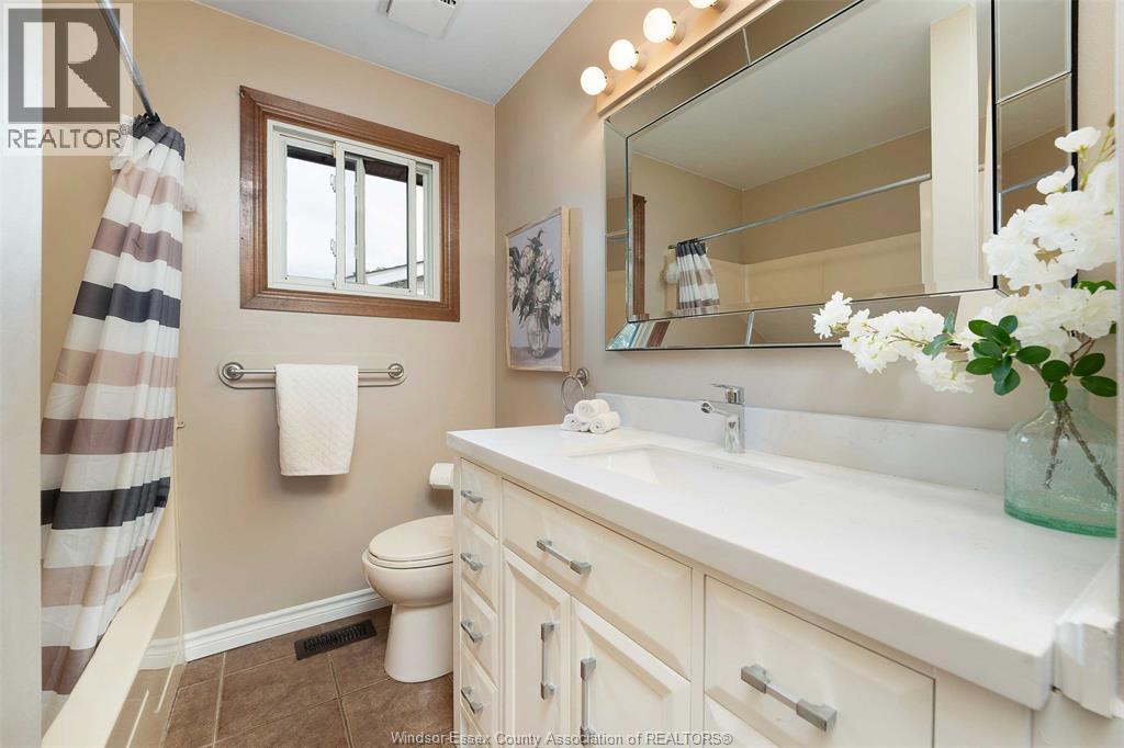 42 William Avenue Property Photo 18