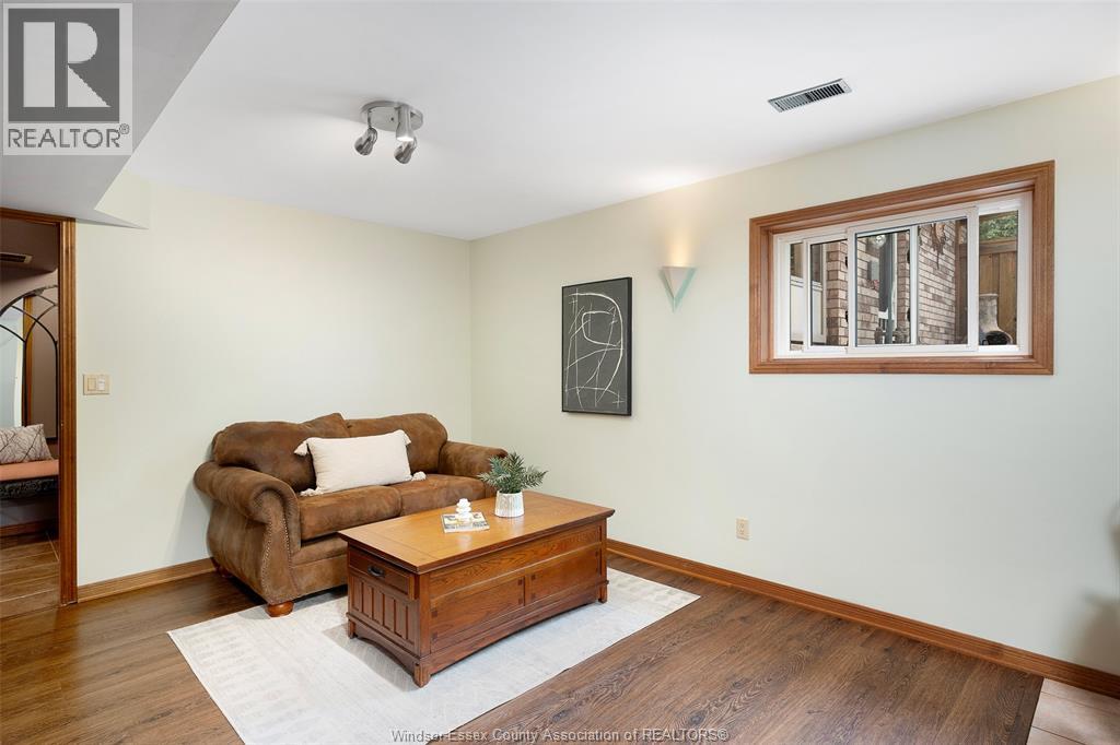 42 William Avenue Property Photo 21