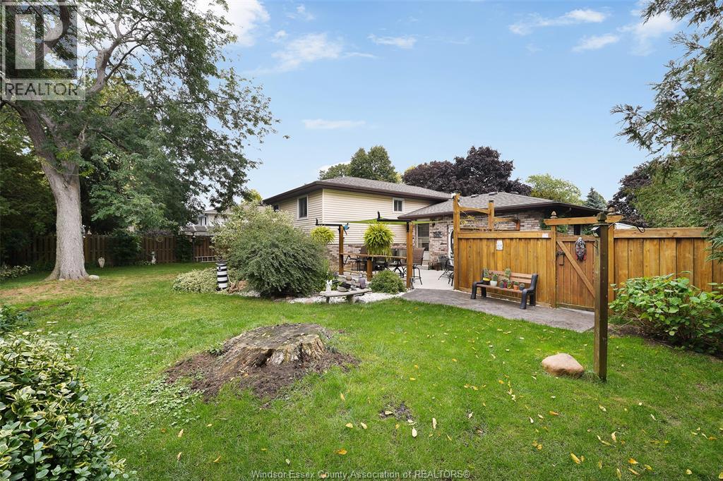 42 William Avenue Property Photo 33