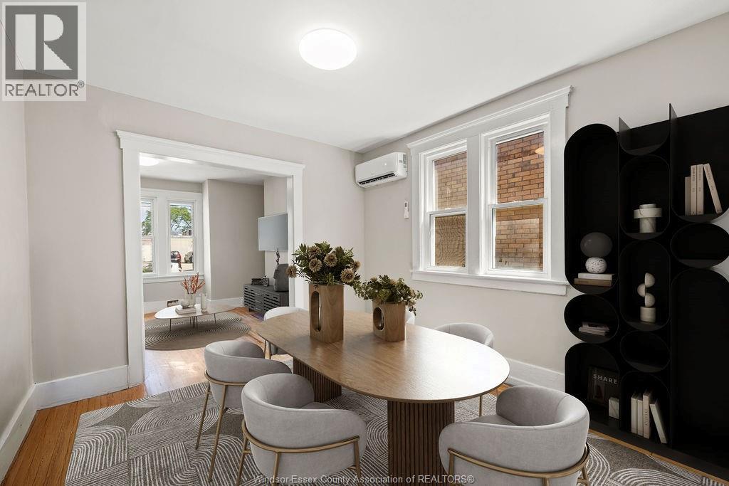 1107 Pelissier Street Property Photo 8