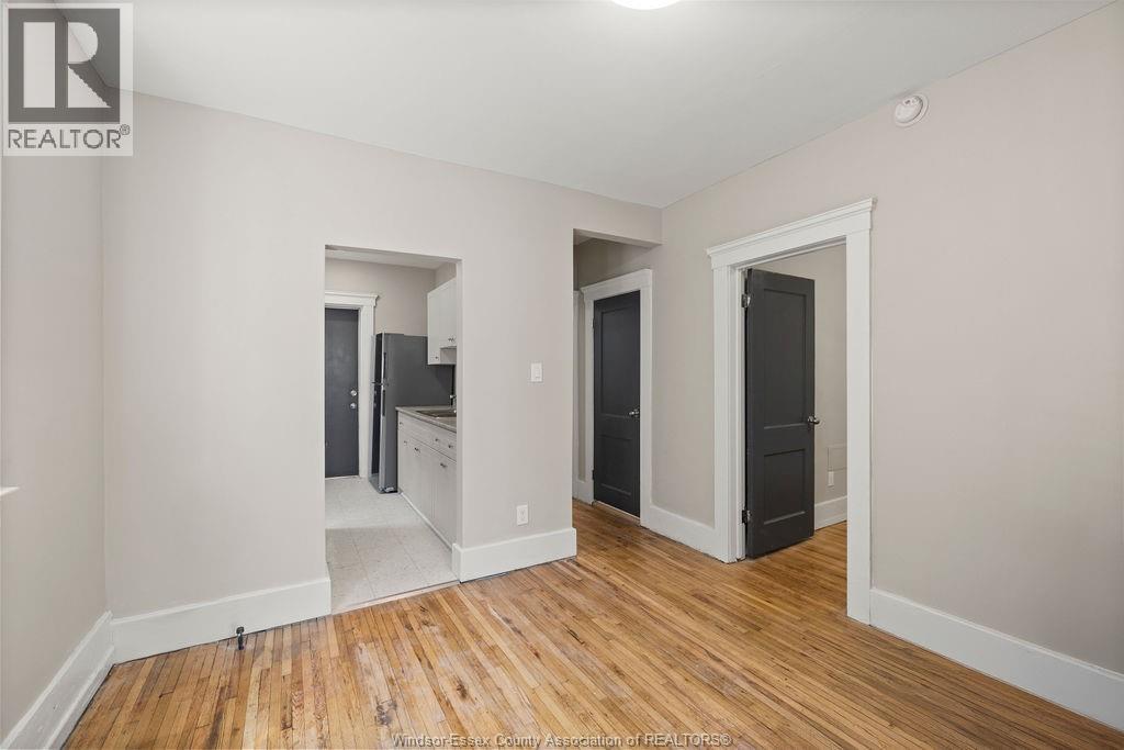 1107 Pelissier Street Property Photo 14