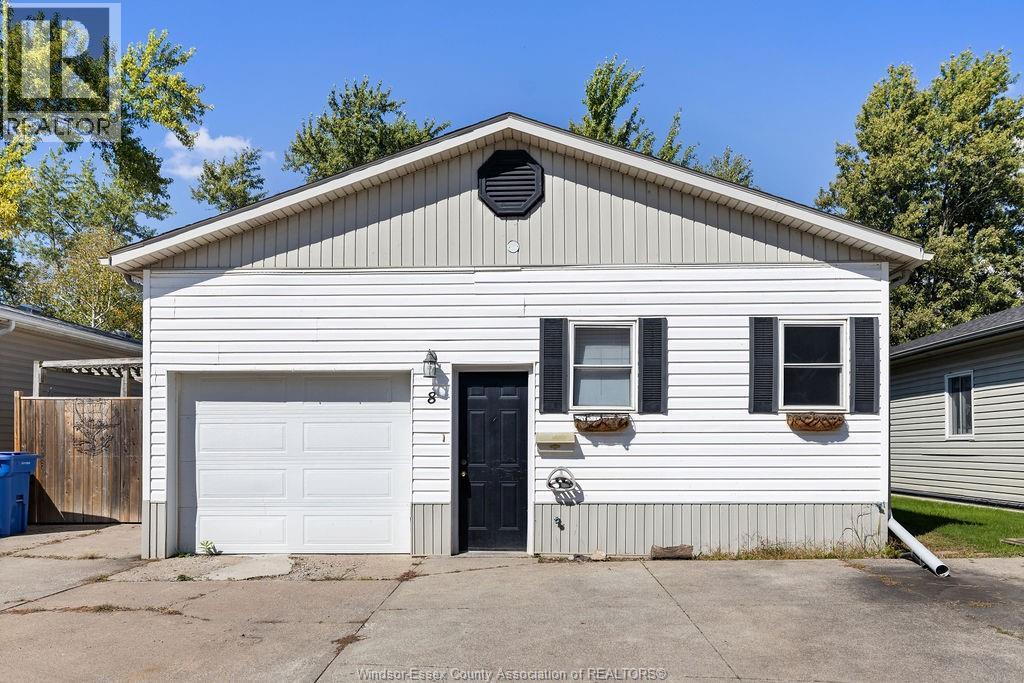 8 Spruce Property Photo 1