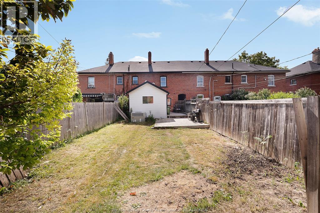 1092 Monmouth Road Property Photo 13