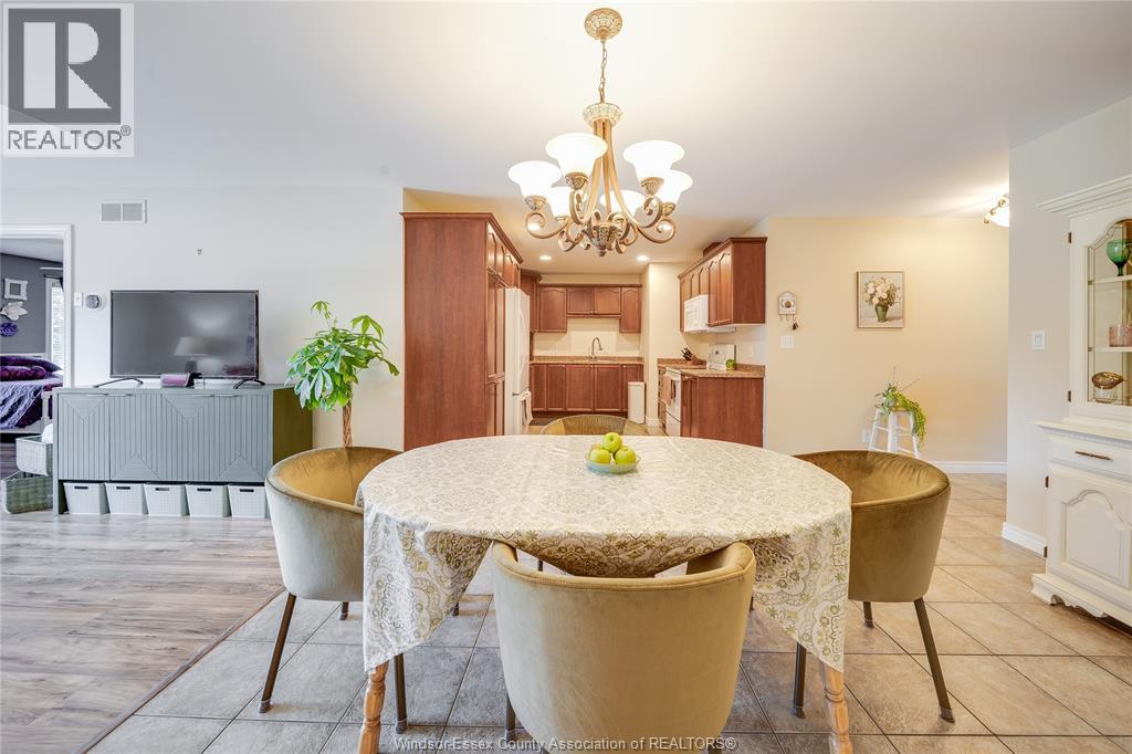 1971 Luxury Avenue Property Photo 11