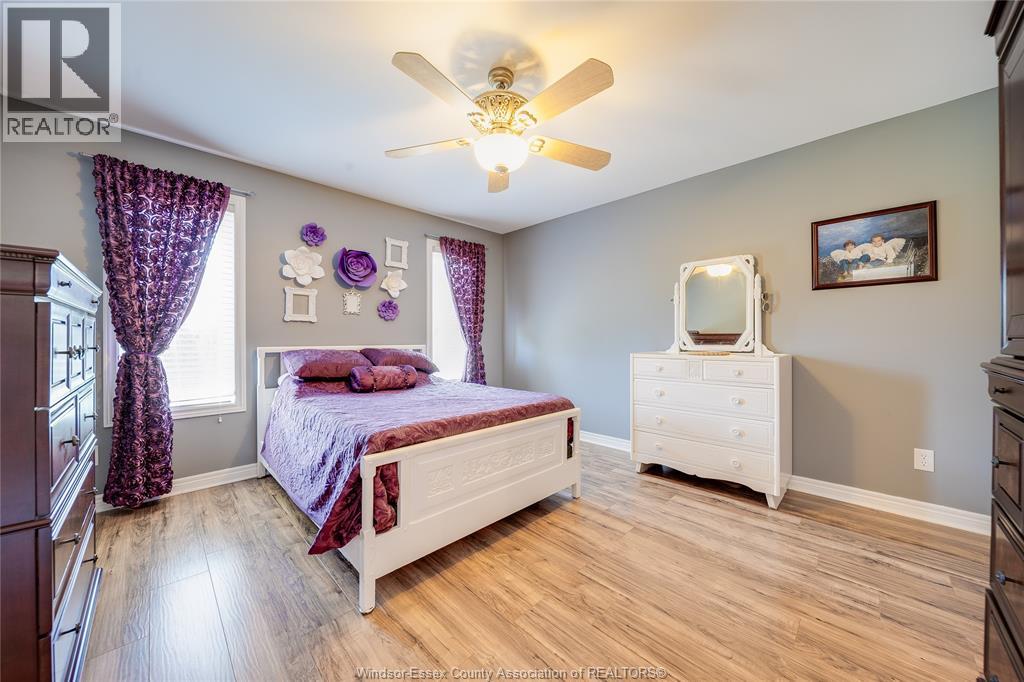 1971 Luxury Avenue Property Photo 22