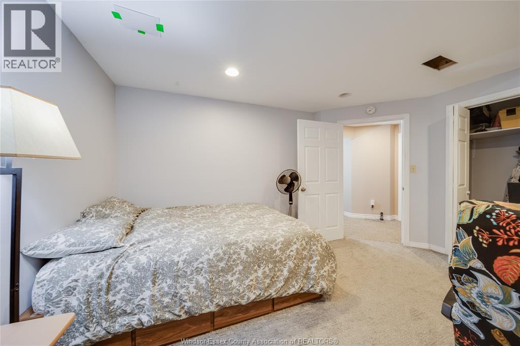 1971 Luxury Avenue Property Photo 34