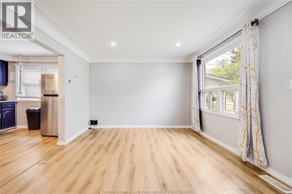 526 Lesperance Property Photo 8