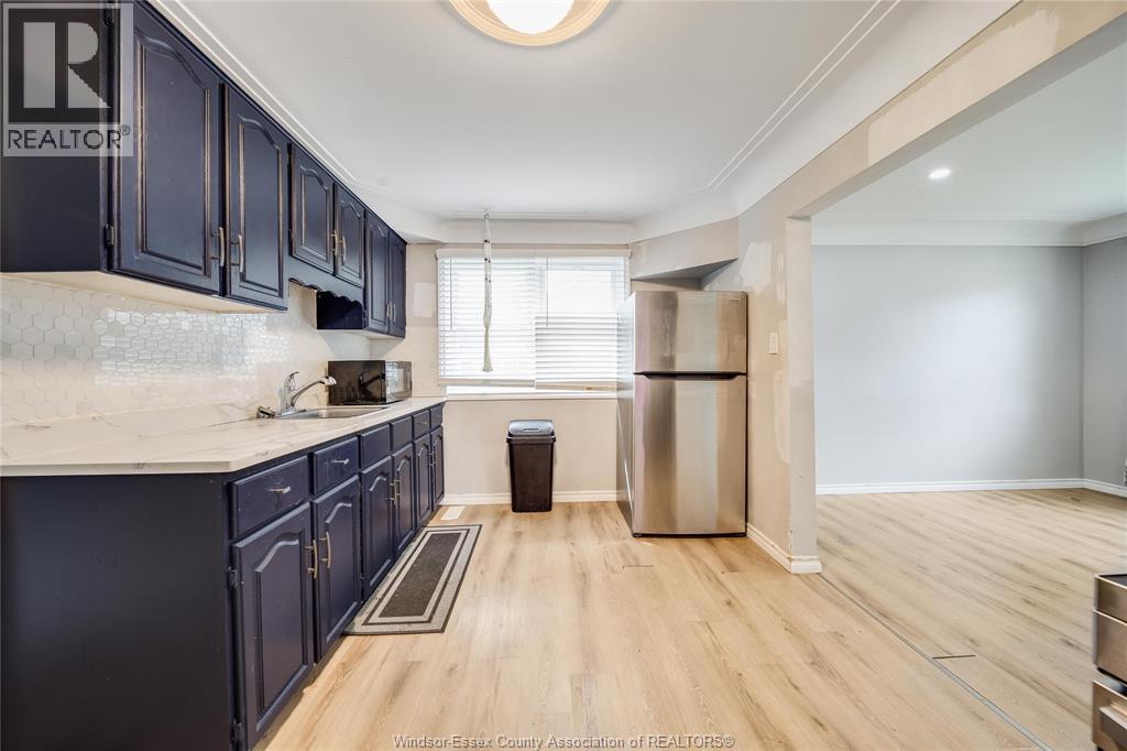 526 Lesperance Property Photo 10