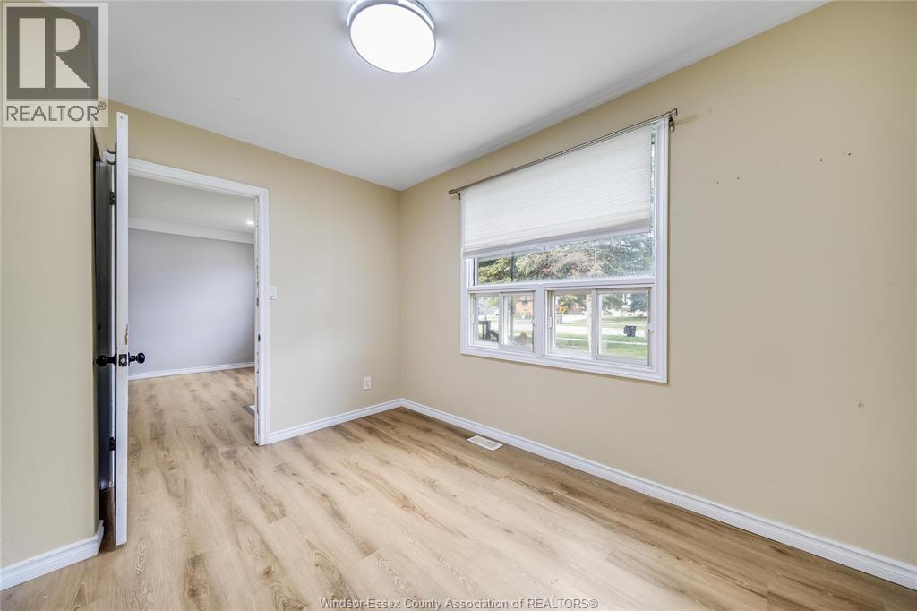 526 Lesperance Property Photo 18