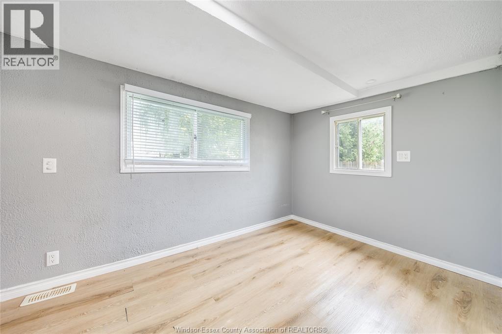 526 Lesperance Property Photo 21