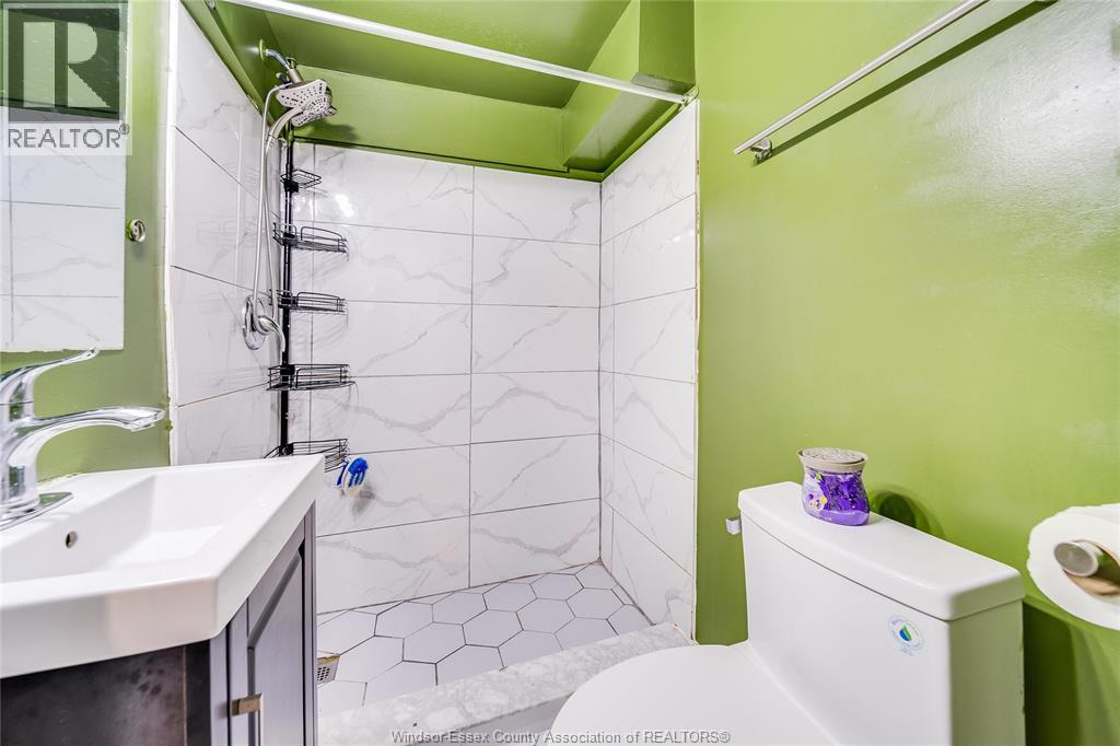 526 Lesperance Property Photo 23