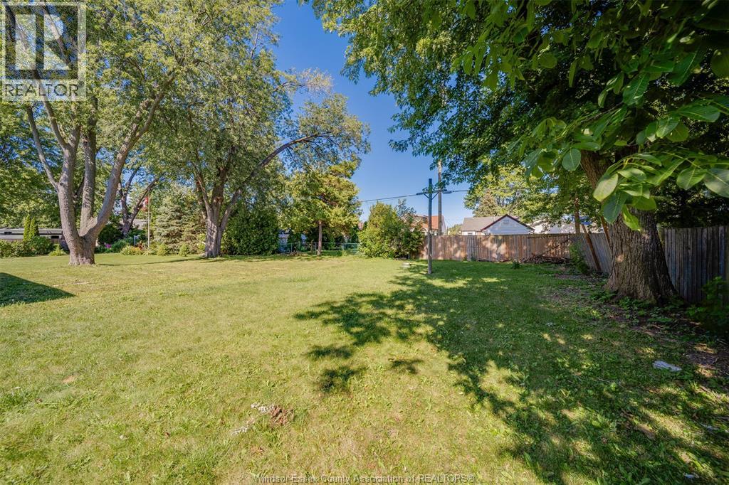 526 Lesperance Property Photo 28