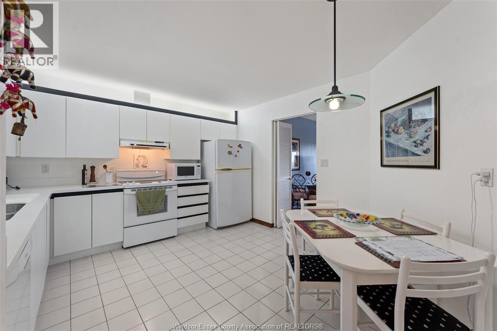 5151 Riverside Drive E Property Photo 16
