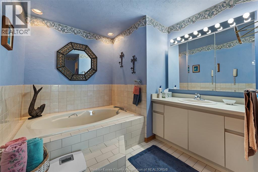 5151 Riverside Drive E Property Photo 25