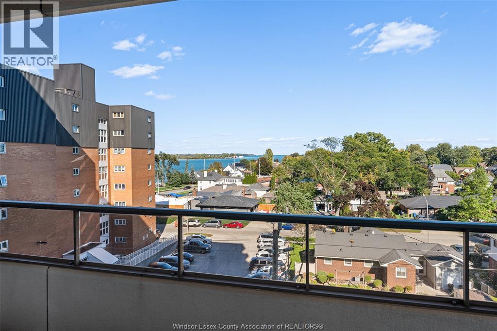5151 Riverside Drive E Property Photo 27