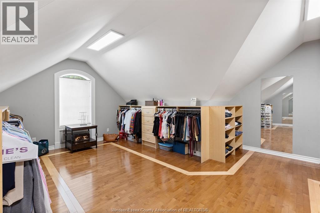 1270 Lyoness Property Photo 29