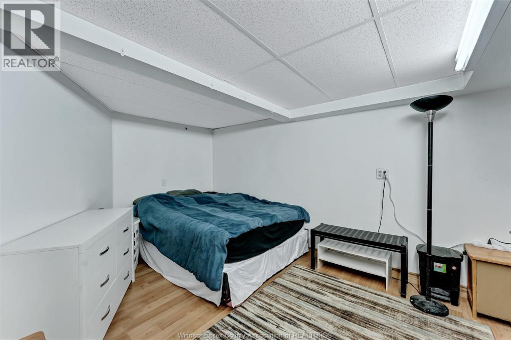 3090 Fairlane Crescent Property Photo 24