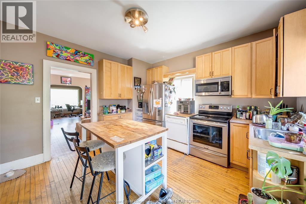 2075 Ottawa Street Property Photo 7