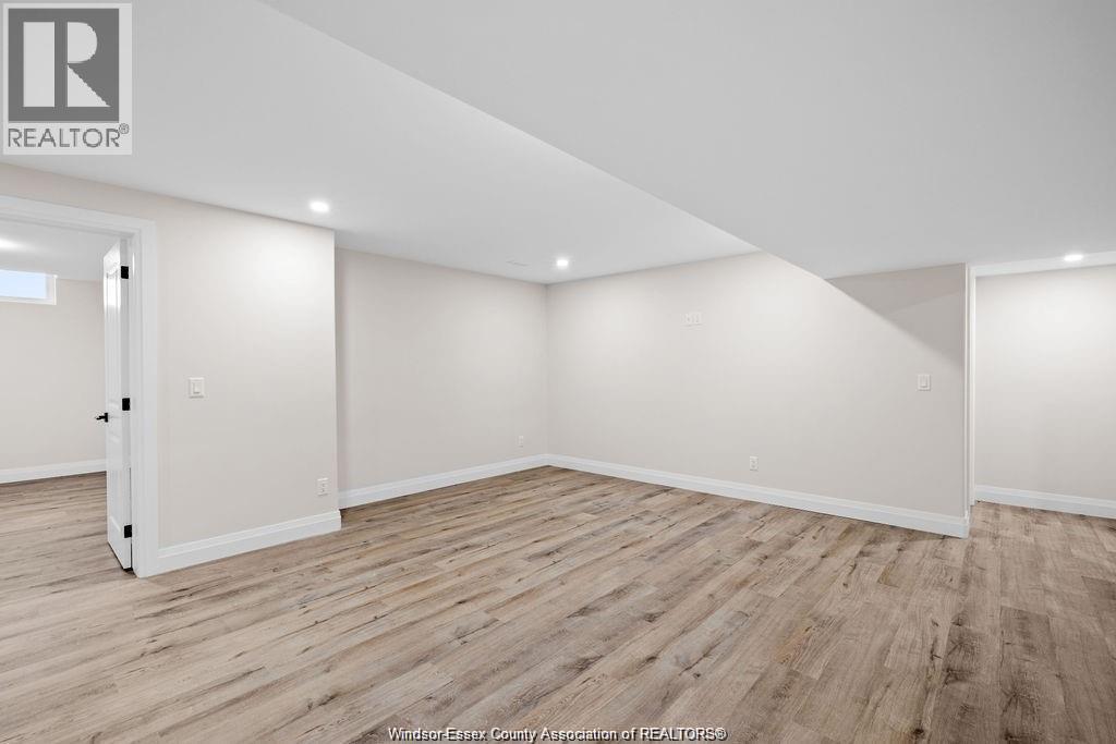 7558 Silverleaf Lane Property Photo 32