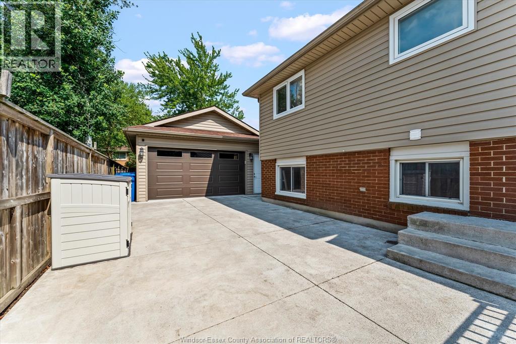 146 Atlantic Property Photo 32