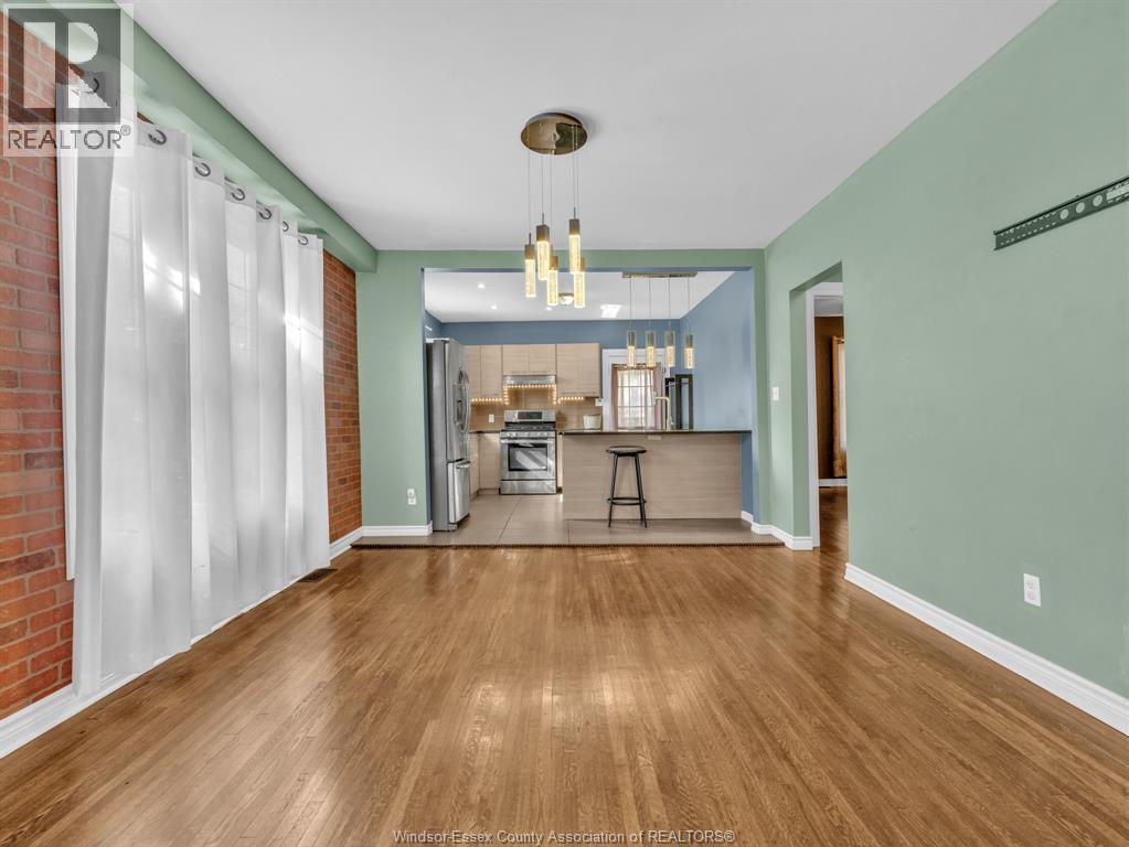 172 Giles Boulevard Property Photo 19