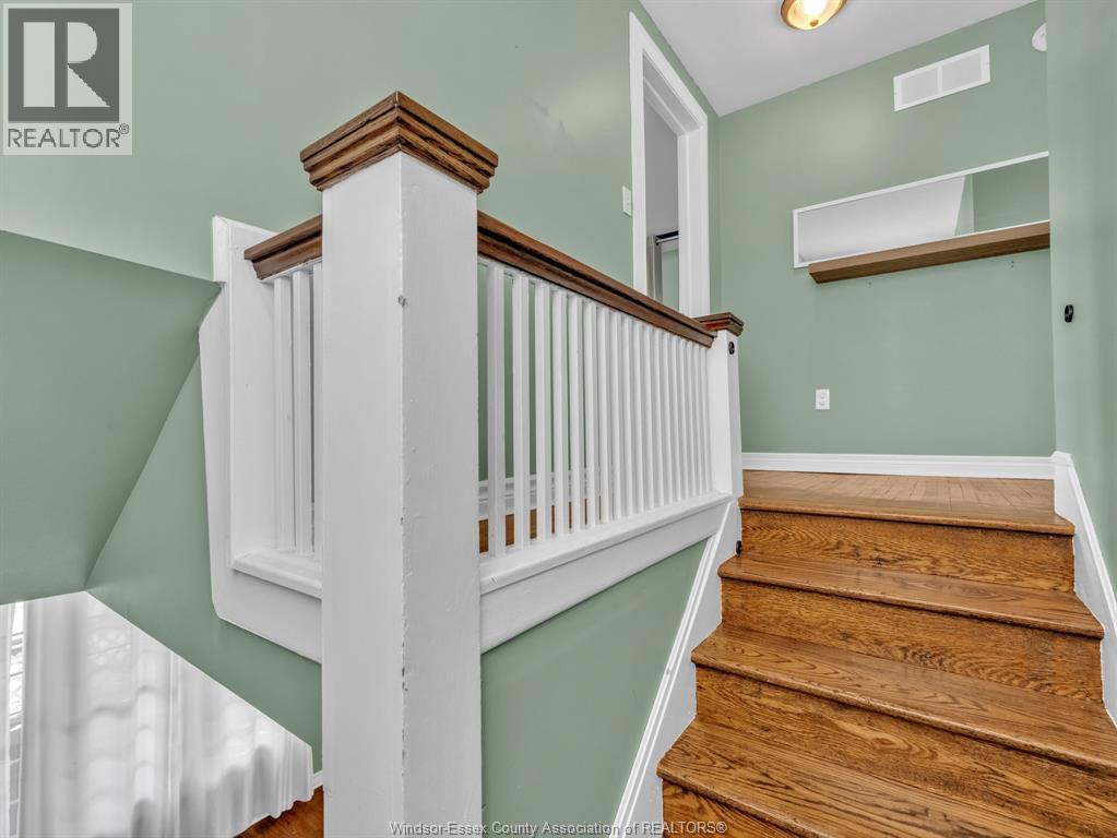 172 Giles Boulevard Property Photo 29