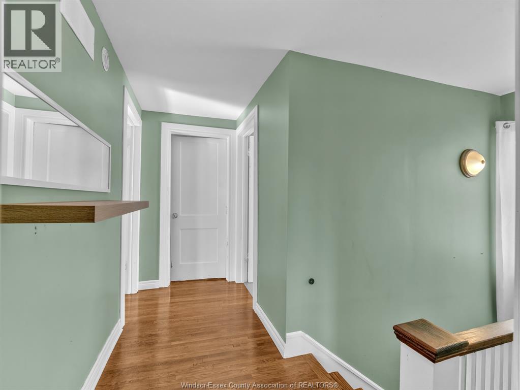 172 Giles Boulevard Property Photo 33