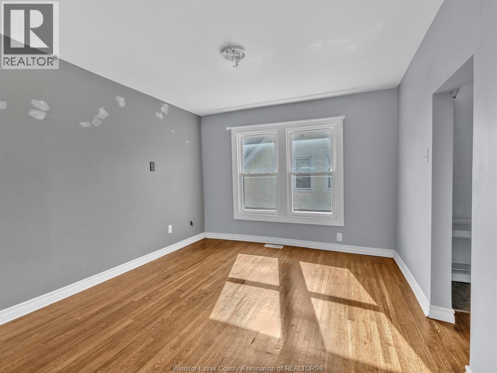 172 Giles Boulevard Property Photo 34