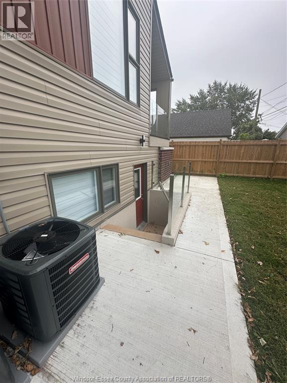 3371 Byng Unit# 2 Property Photo 12