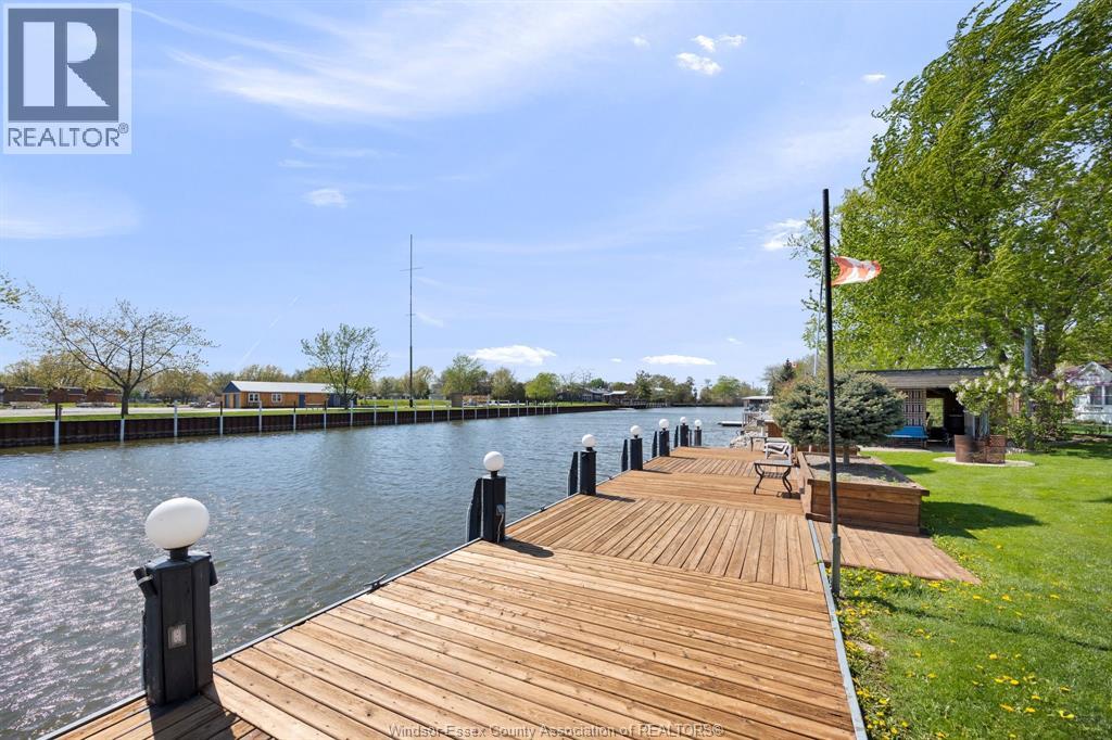 19079 Blue Water Avenue Property Photo 13