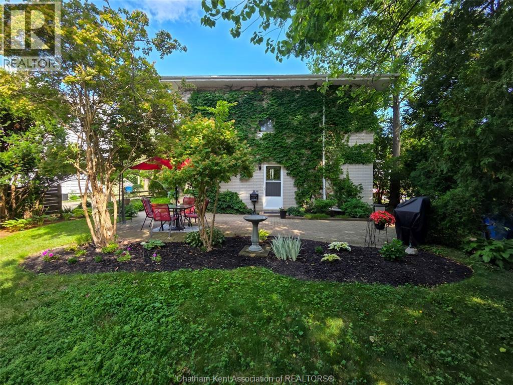 454 King Street West Property Photo 7