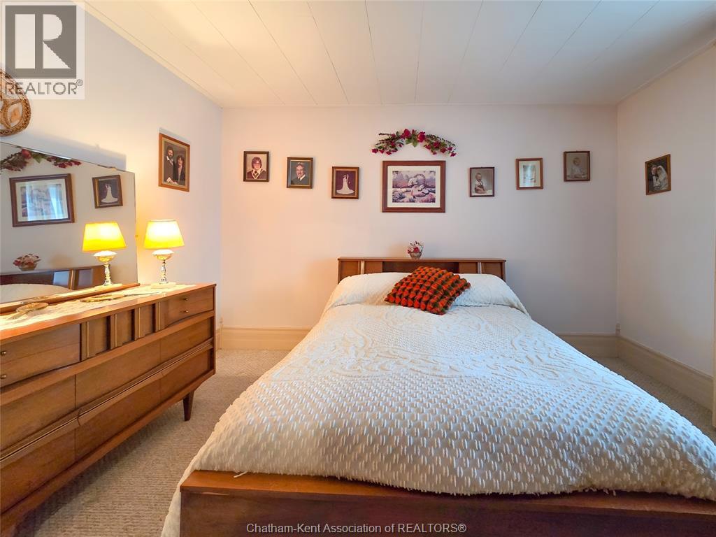 34 Park Avenue West Property Photo 21