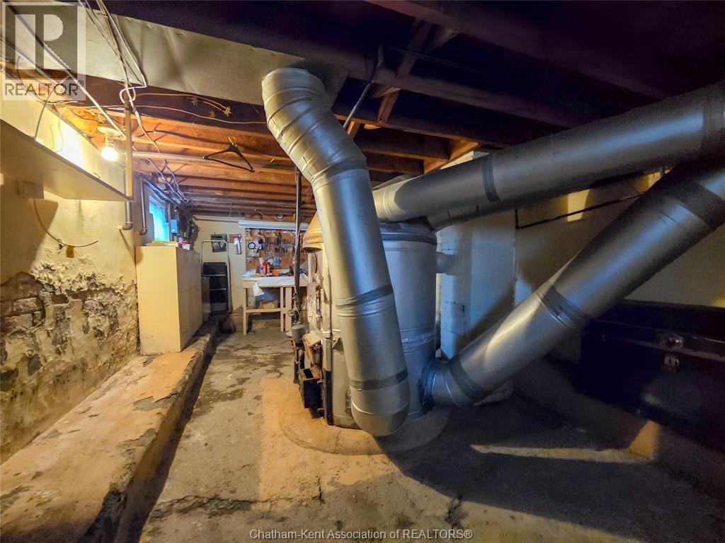 34 Park Avenue West Property Photo 40